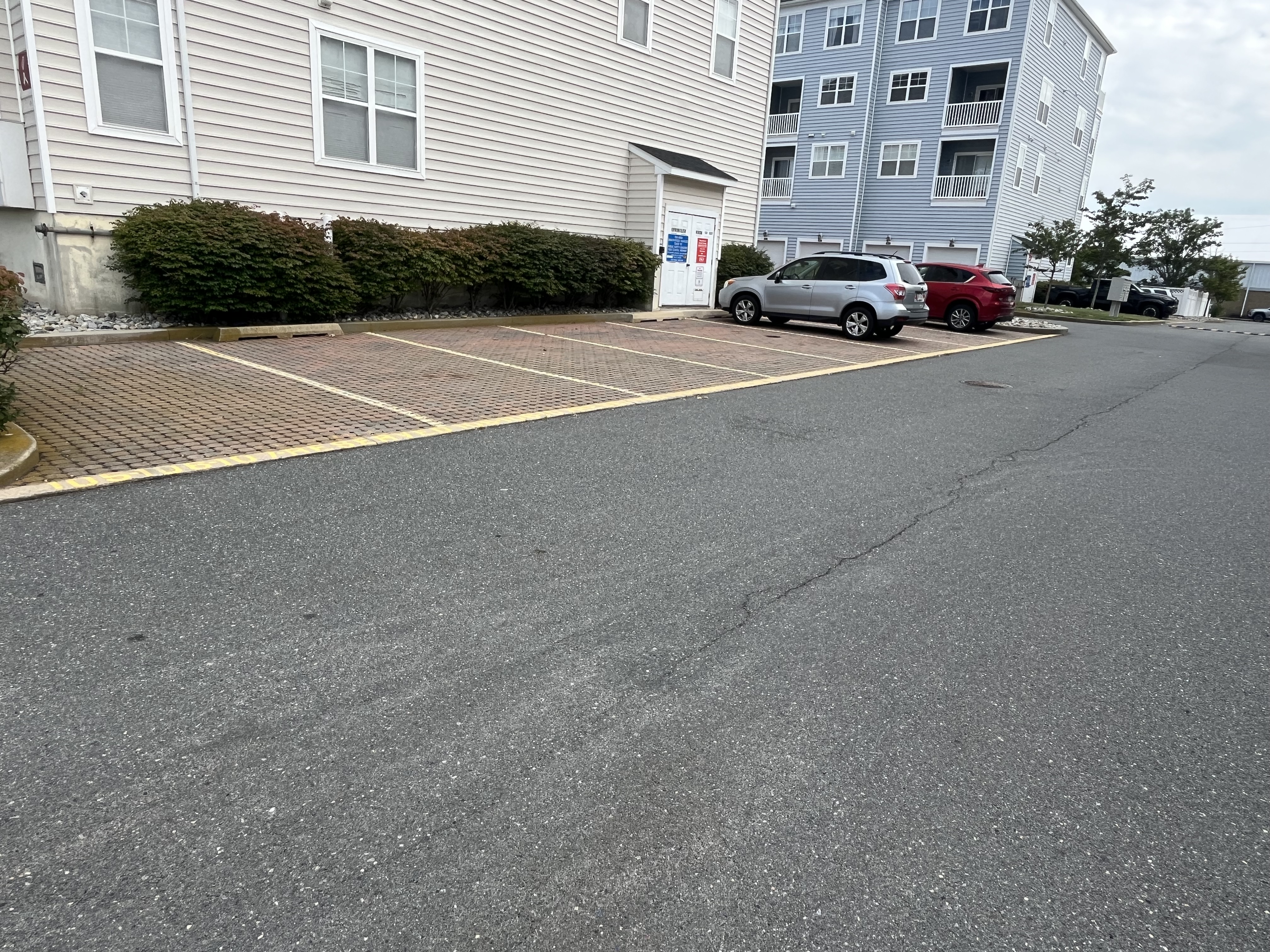 Parking photo showing parking behind the house